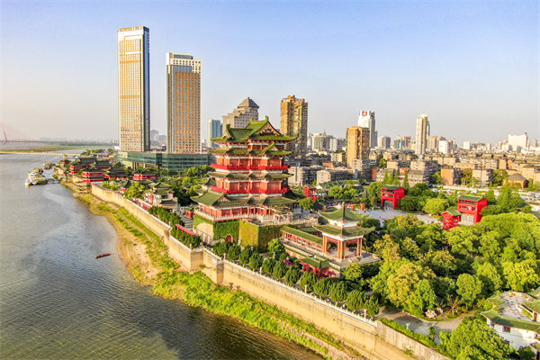 企業(yè)如何借助南昌薪酬咨詢公司優(yōu)化薪酬結(jié)構(gòu)以激勵(lì)員工？