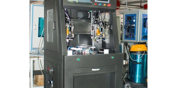 自動擰螺絲機使用時需要注意事宜？-堅豐股份
